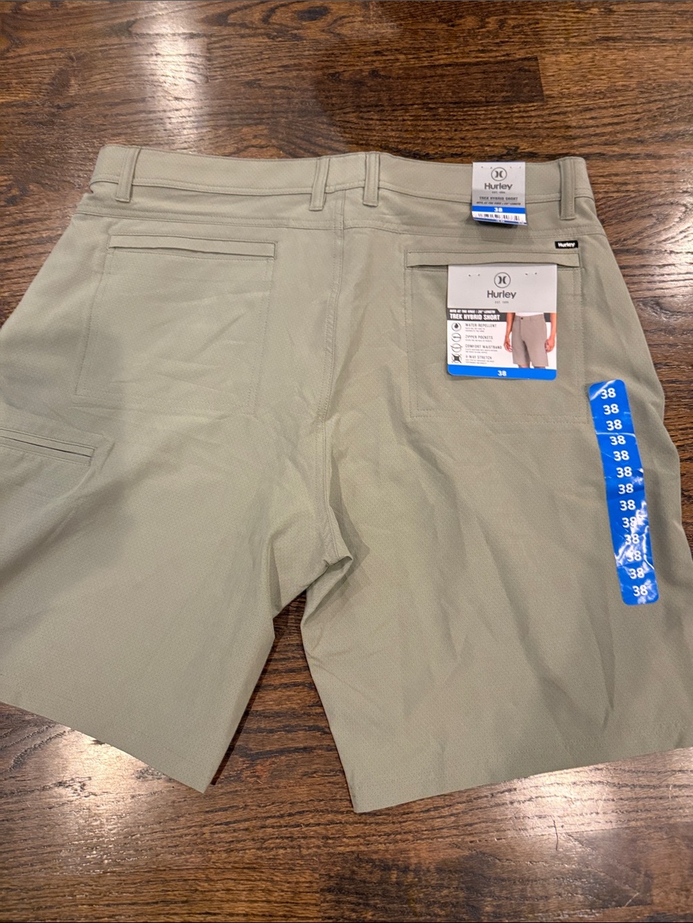 Hurley Men’s Olive Green Flat-Front Performance Shorts 38 hybrid